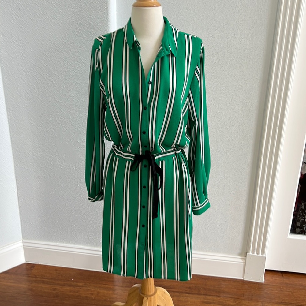 Button Down Tie Waist Pristine Shirtdress size 14 NWOT